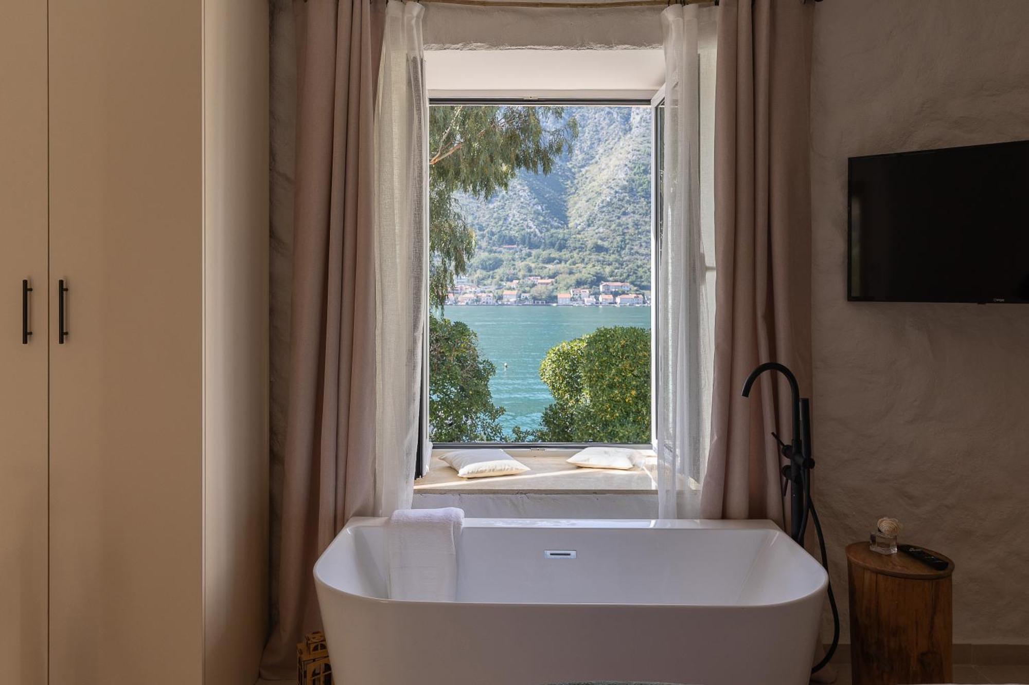 Verdi Kotor Ngoại thất bức ảnh