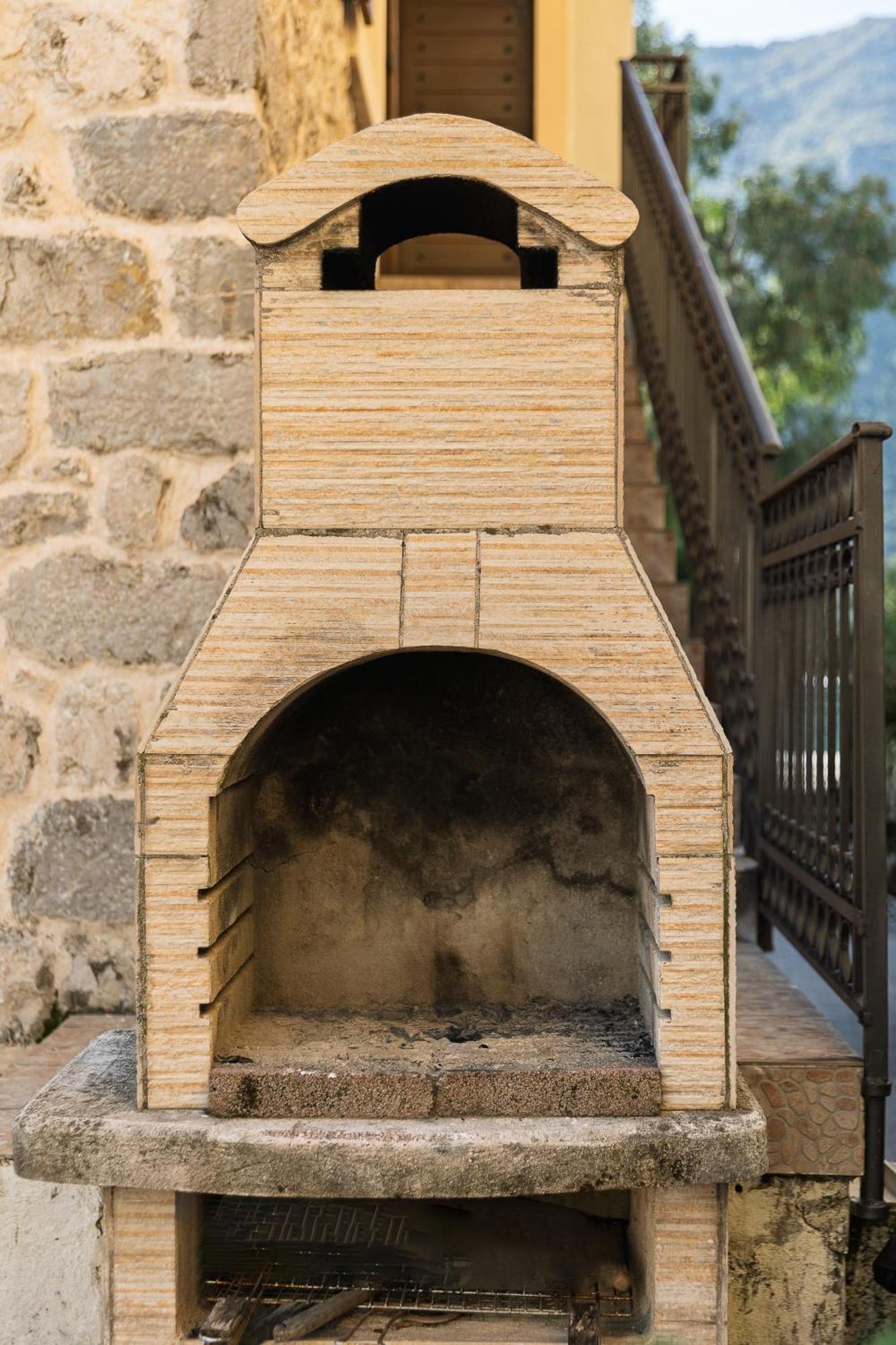 Verdi Kotor Ngoại thất bức ảnh