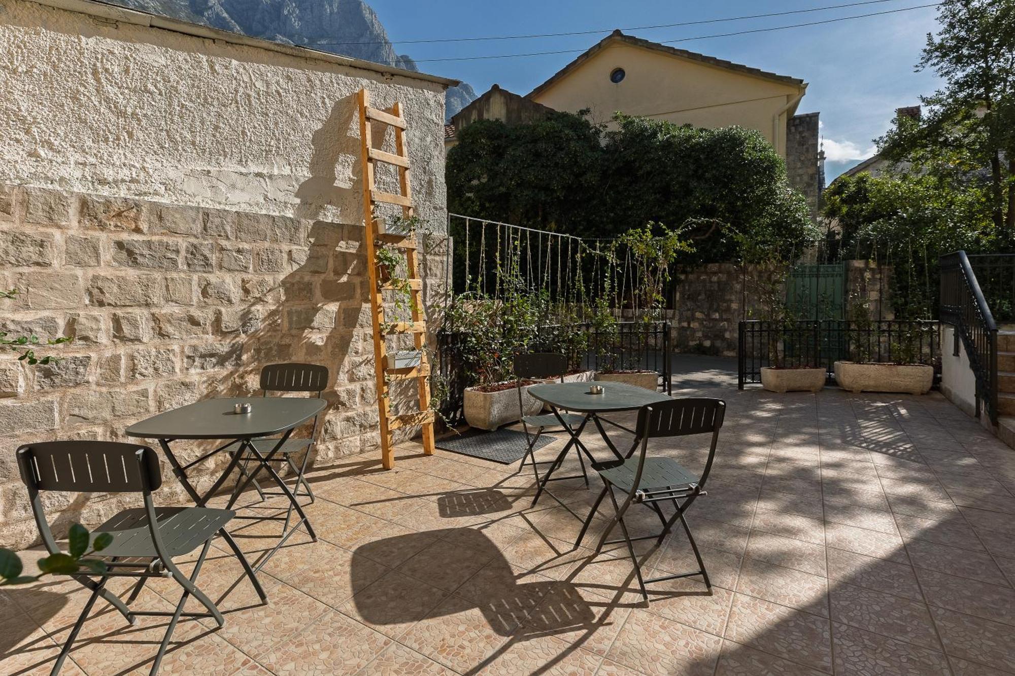 Verdi Kotor Ngoại thất bức ảnh
